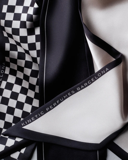 TWILLY SILK SCARF
